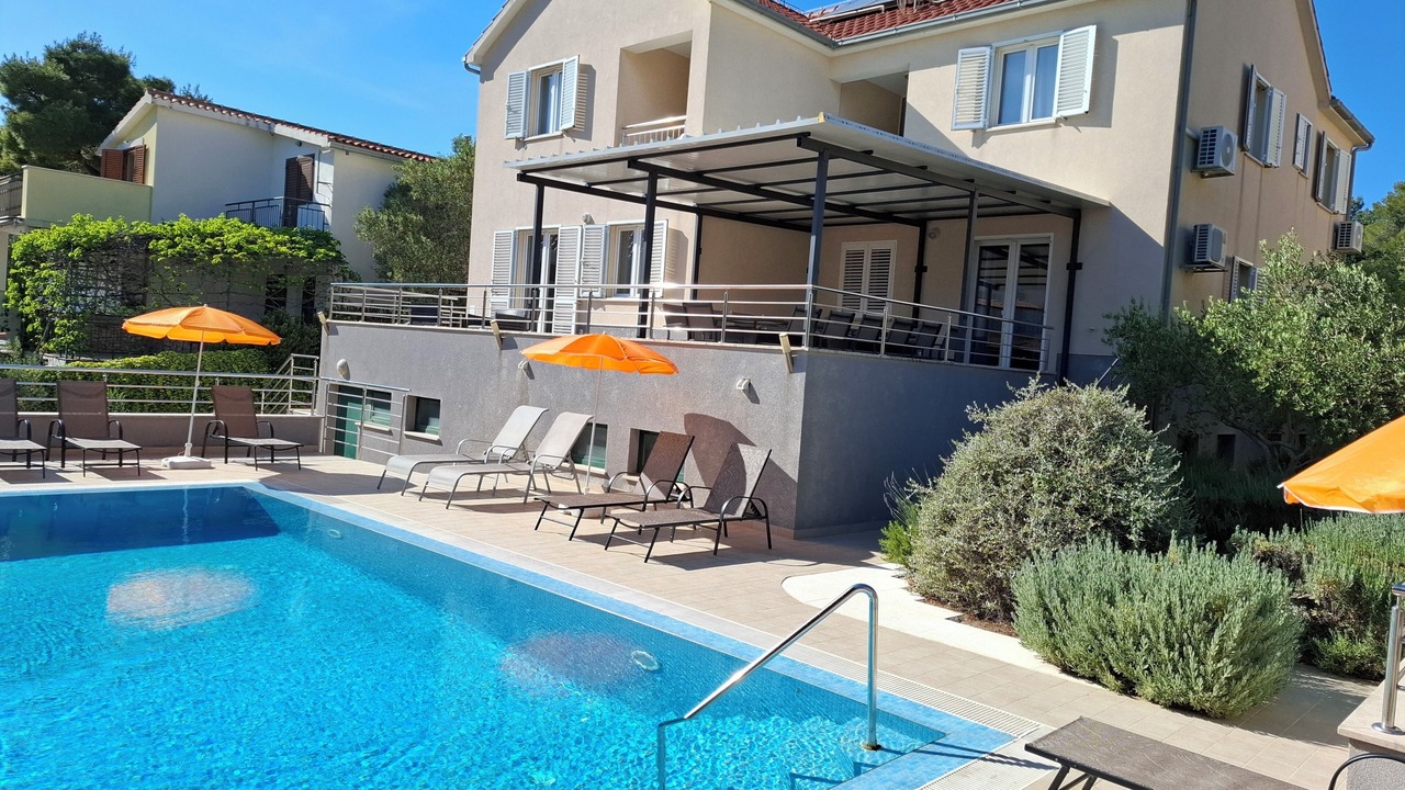 Photo of Outdoor in Cove Osibova (Milna)