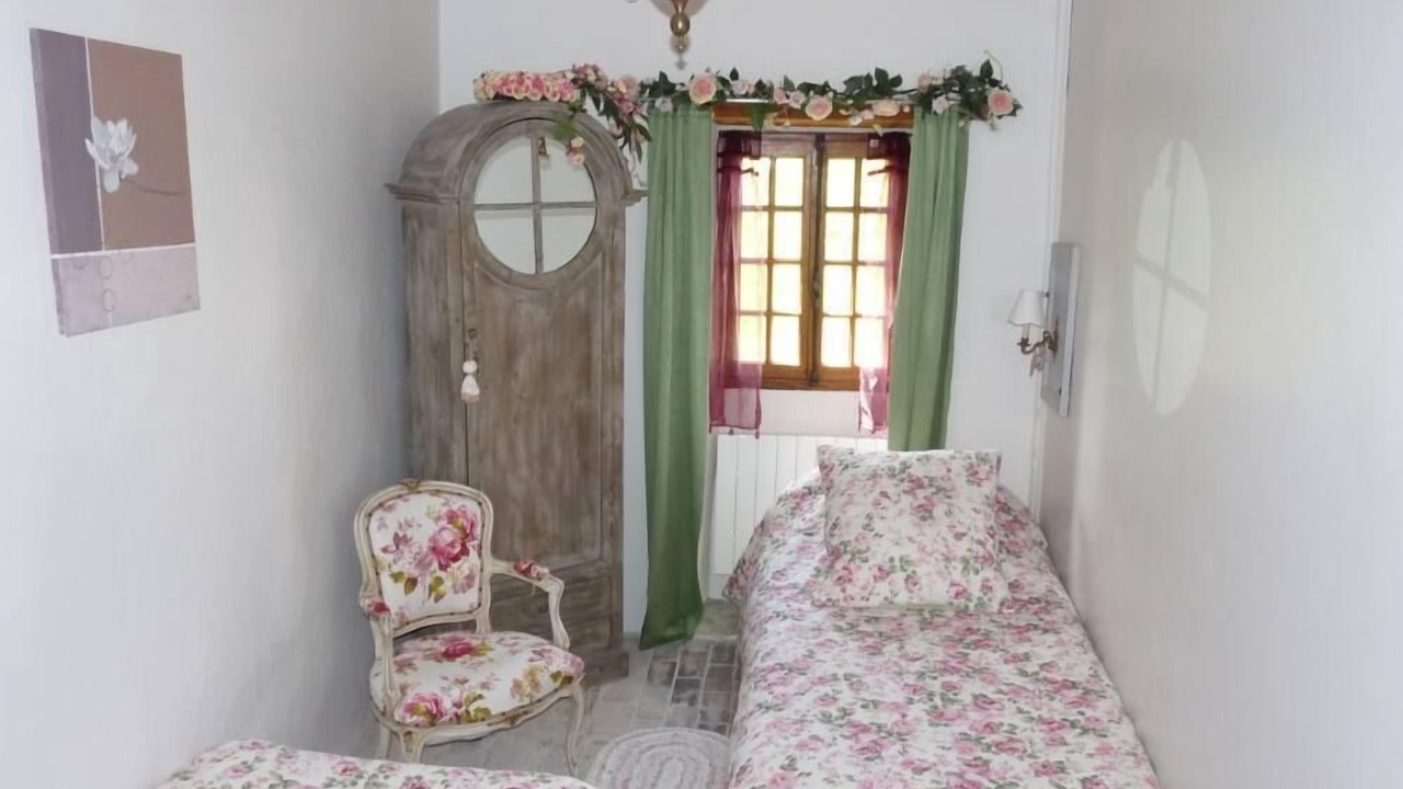 Photo of Others in Saou