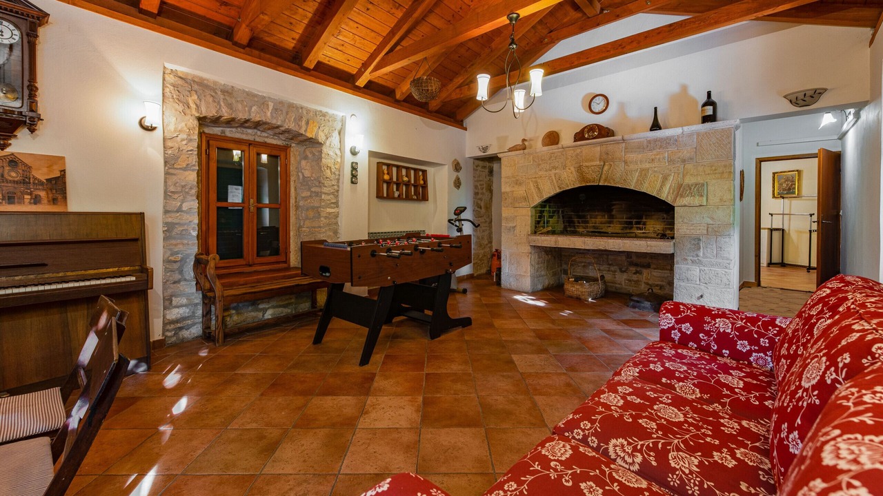 Photo of Livingroom in Smilcic