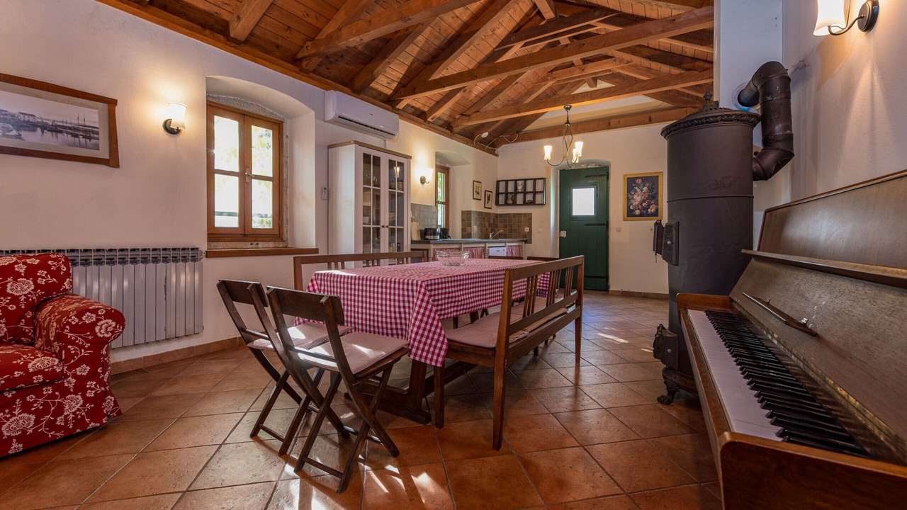 Photo of Livingroom in Smilcic