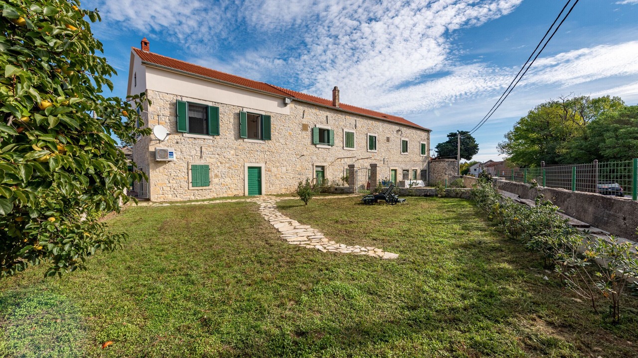 Photo of Others in Smilcic