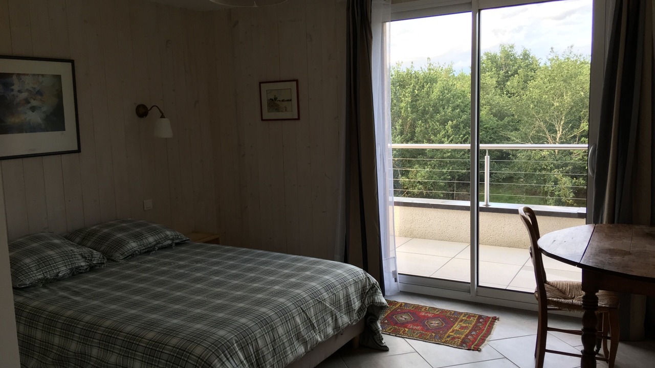 Photo of Bedroom in Jouy-le-Potier