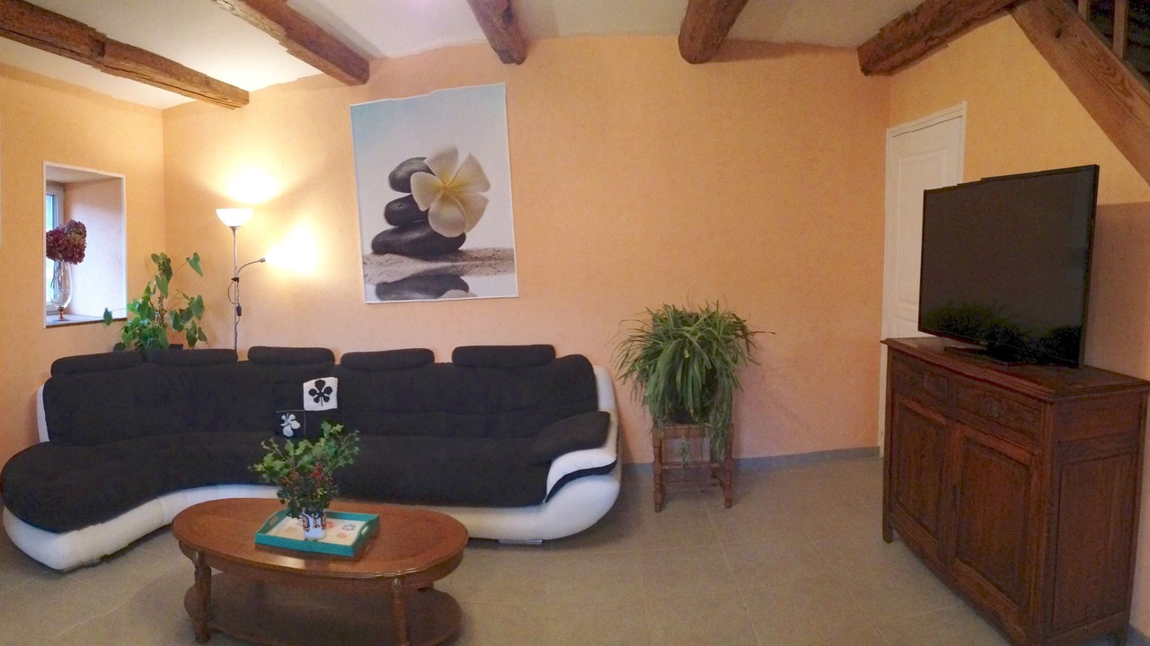 Photo of Livingroom in Domeyrat