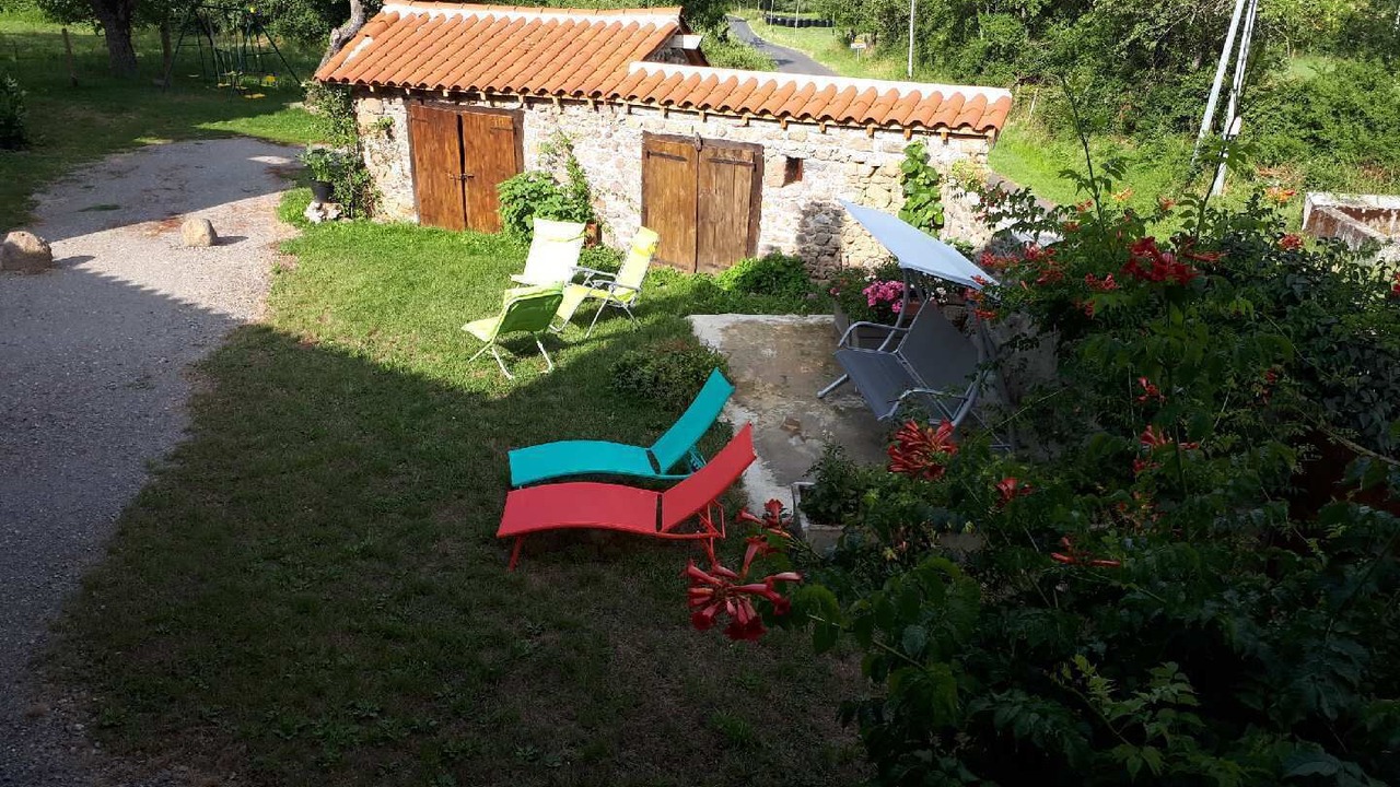Photo of Outdoor in Domeyrat