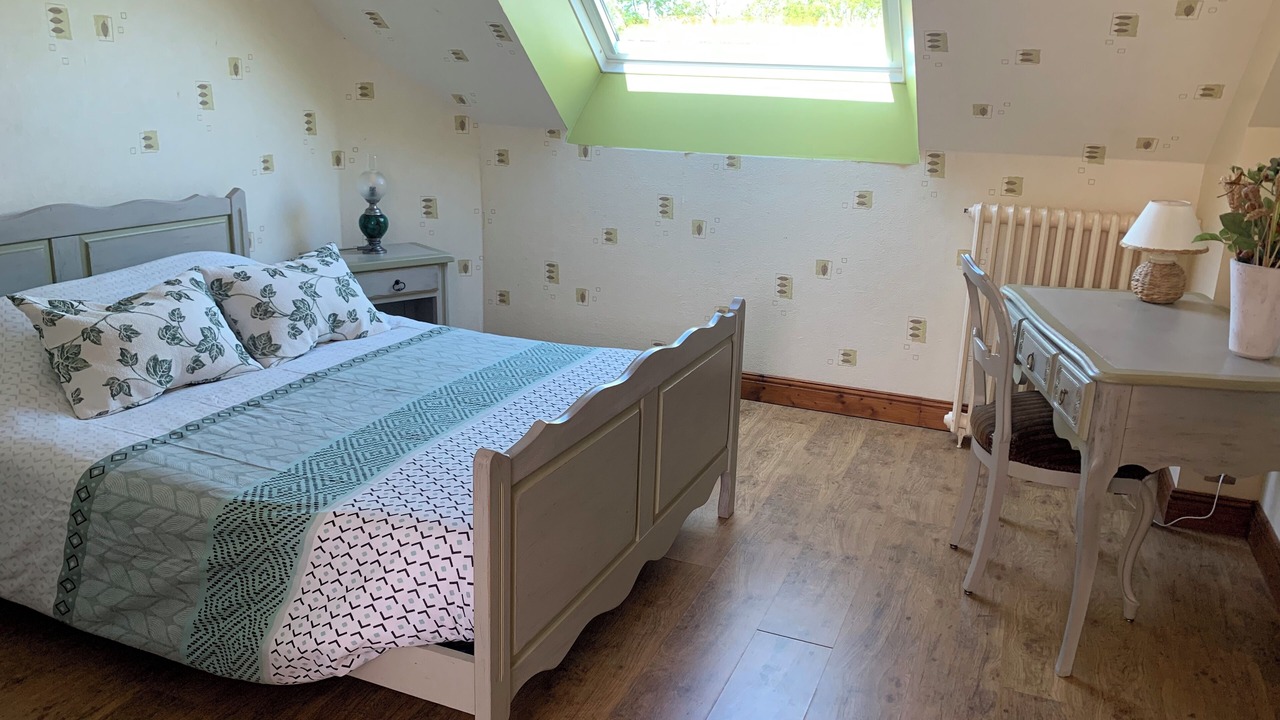 Photo of Bedroom in La Caine
