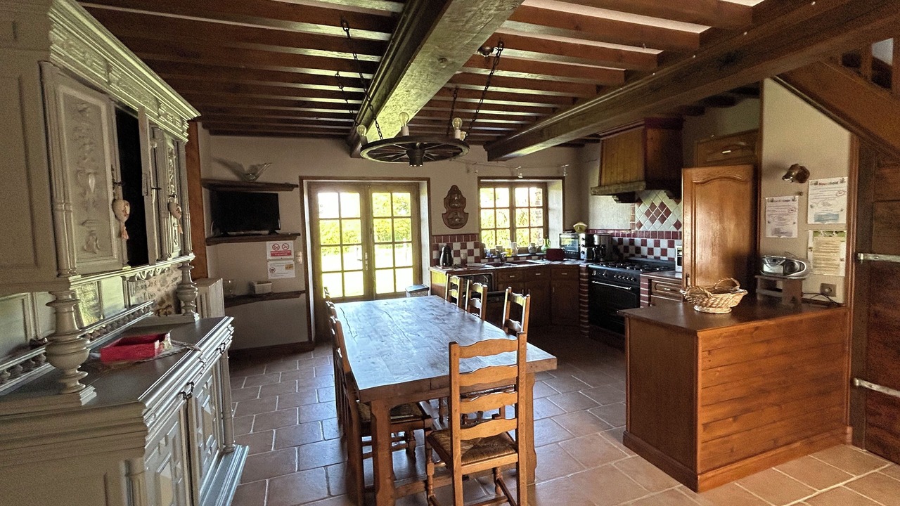 Photo of Others in La Caine