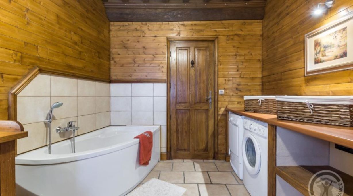 Photo of Bathroom in La Caine