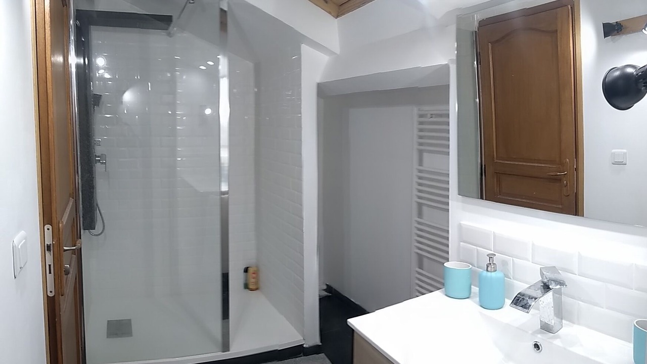 Photo of Bathroom in Mireval