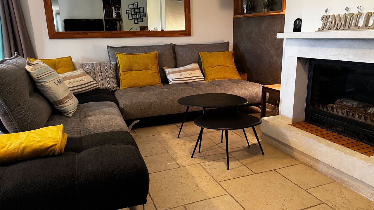 Photo of Livingroom in Mireval