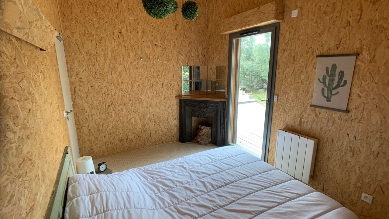 Photo of Bedroom in Banne
