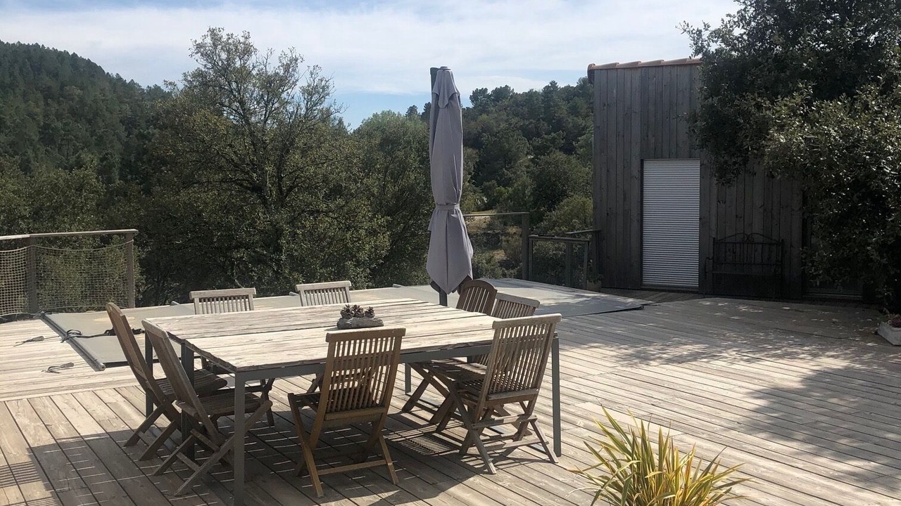 Photo of Outdoor in Banne