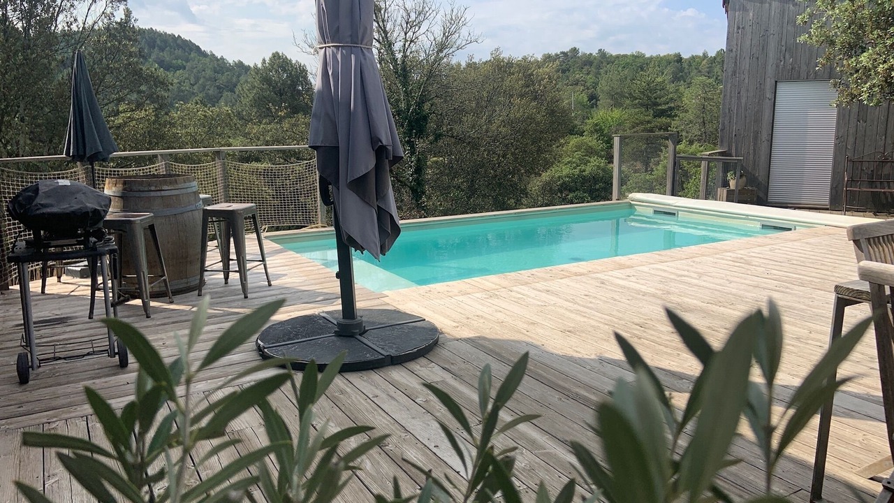 Photo of Outdoor in Banne