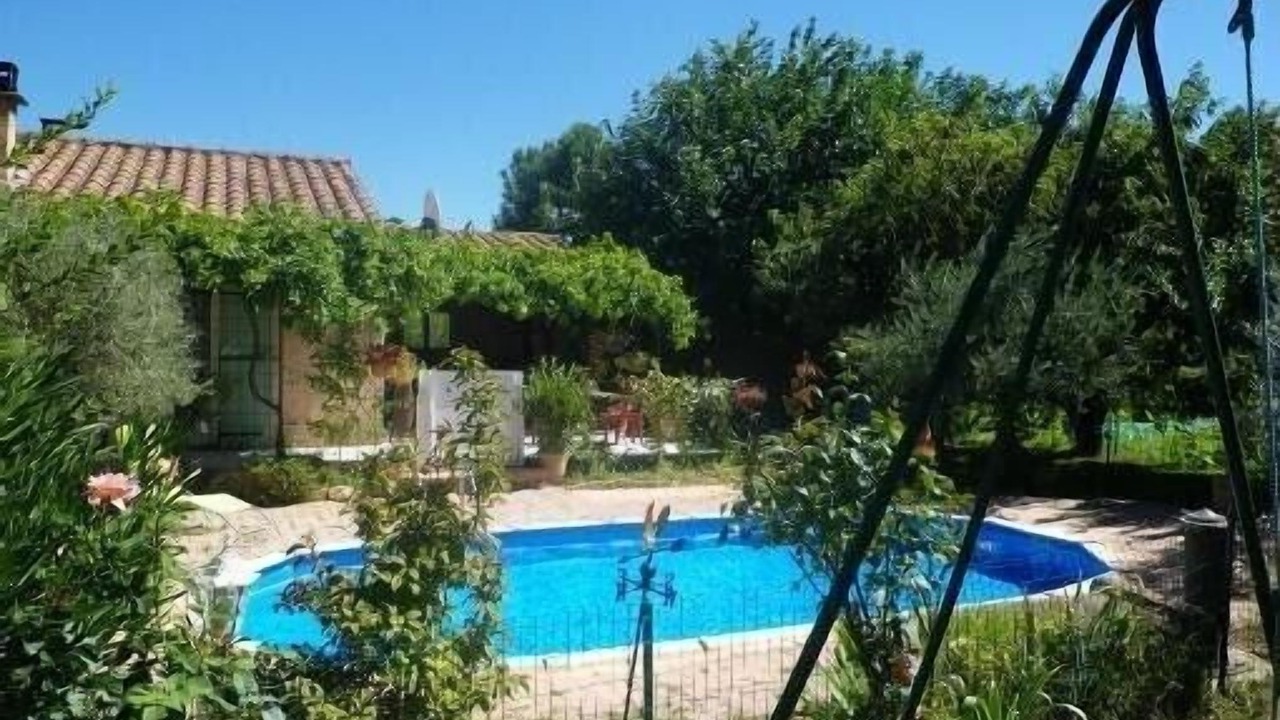 Photo of Outdoor in Mornas