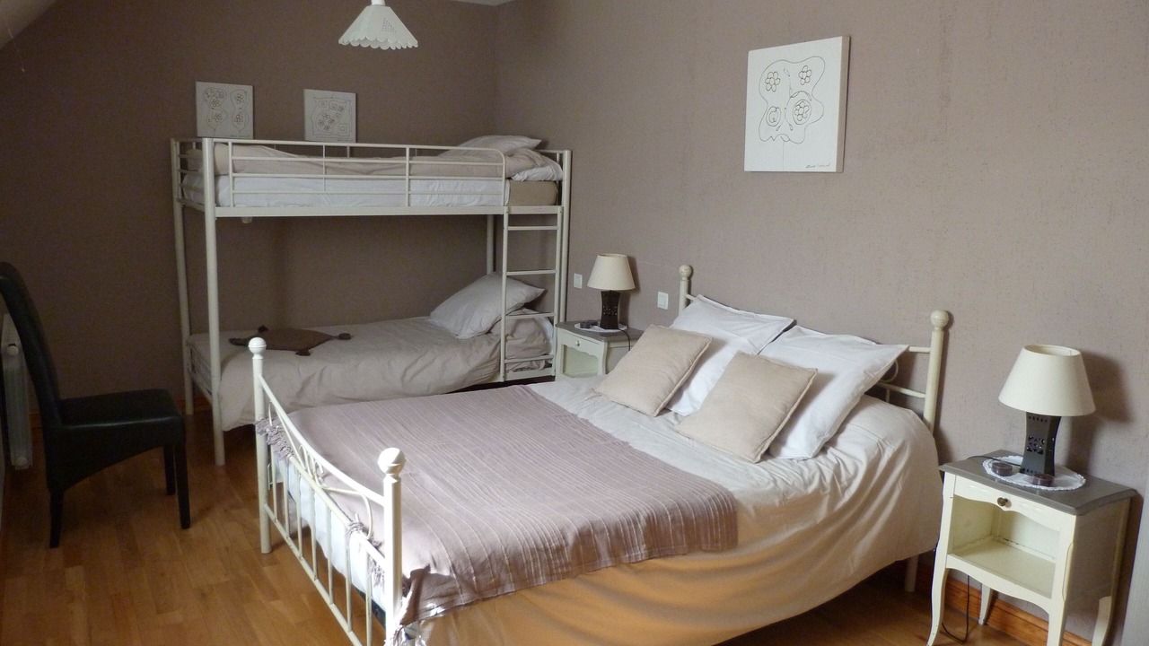 Photo of Bedroom in La Vicomte-sur-Rance