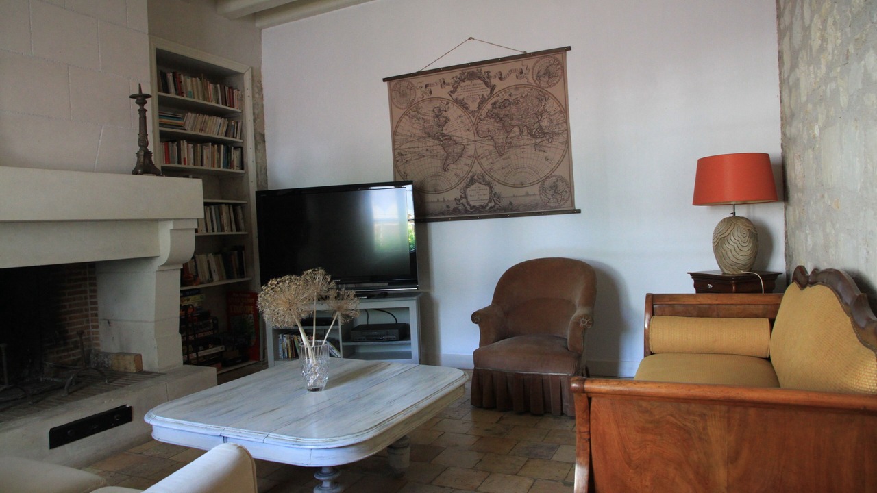 Photo of Livingroom in Larcay