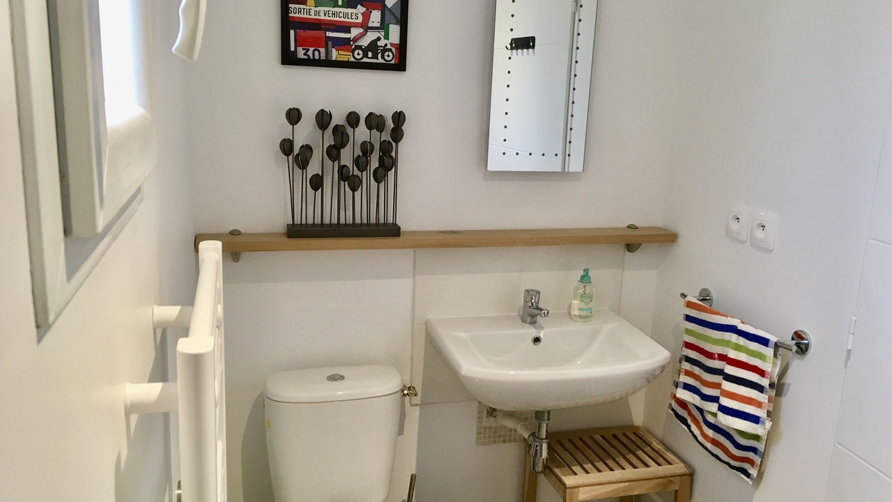 Photo of Bathroom in Cornillon