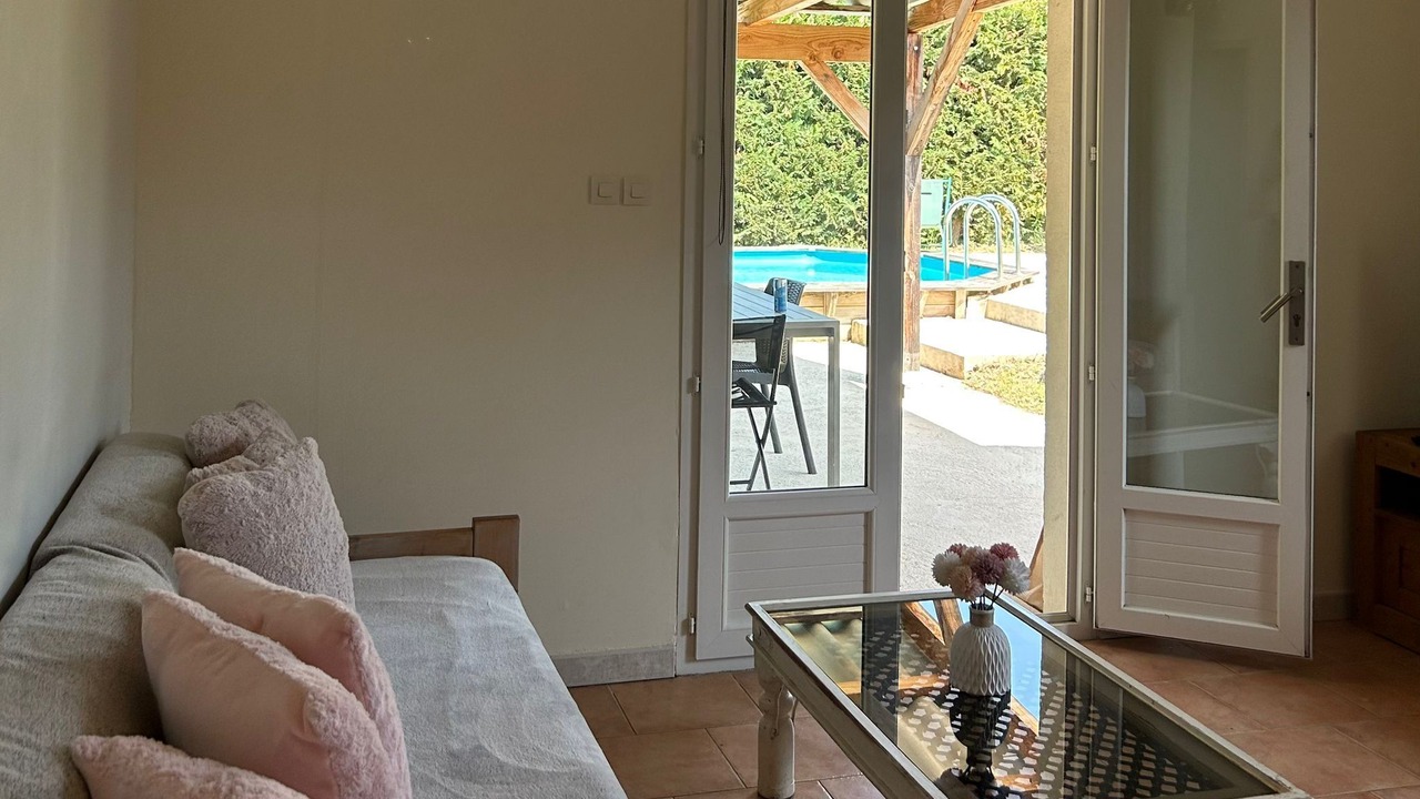 Photo of Livingroom in Servas