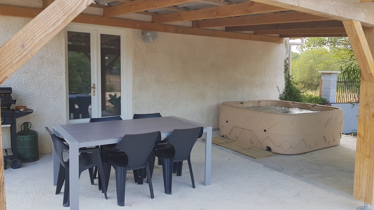 Photo of Outdoor in Servas