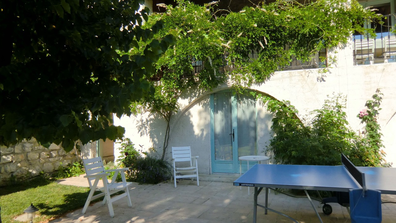 Photo of Patio Balcony in Berrias-et-Casteljau