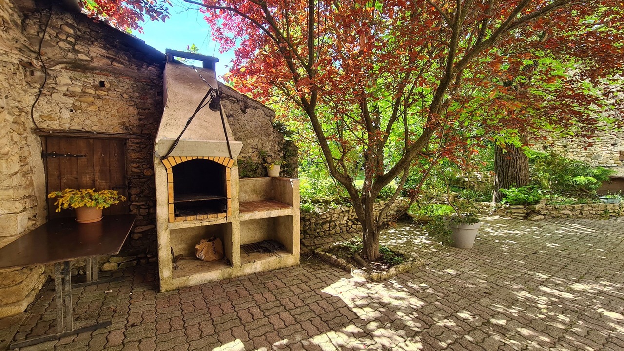 Photo of Patio Balcony in Sauzet