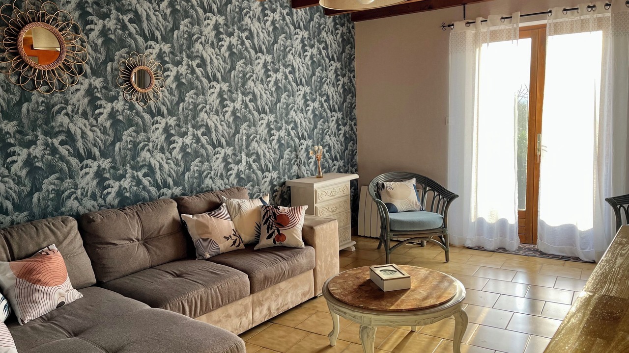 Photo of Livingroom in Courzieu
