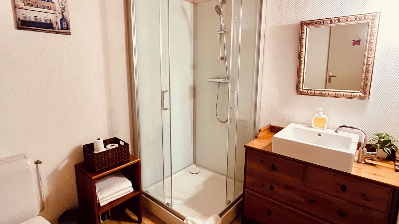 Photo of Bathroom in Courzieu