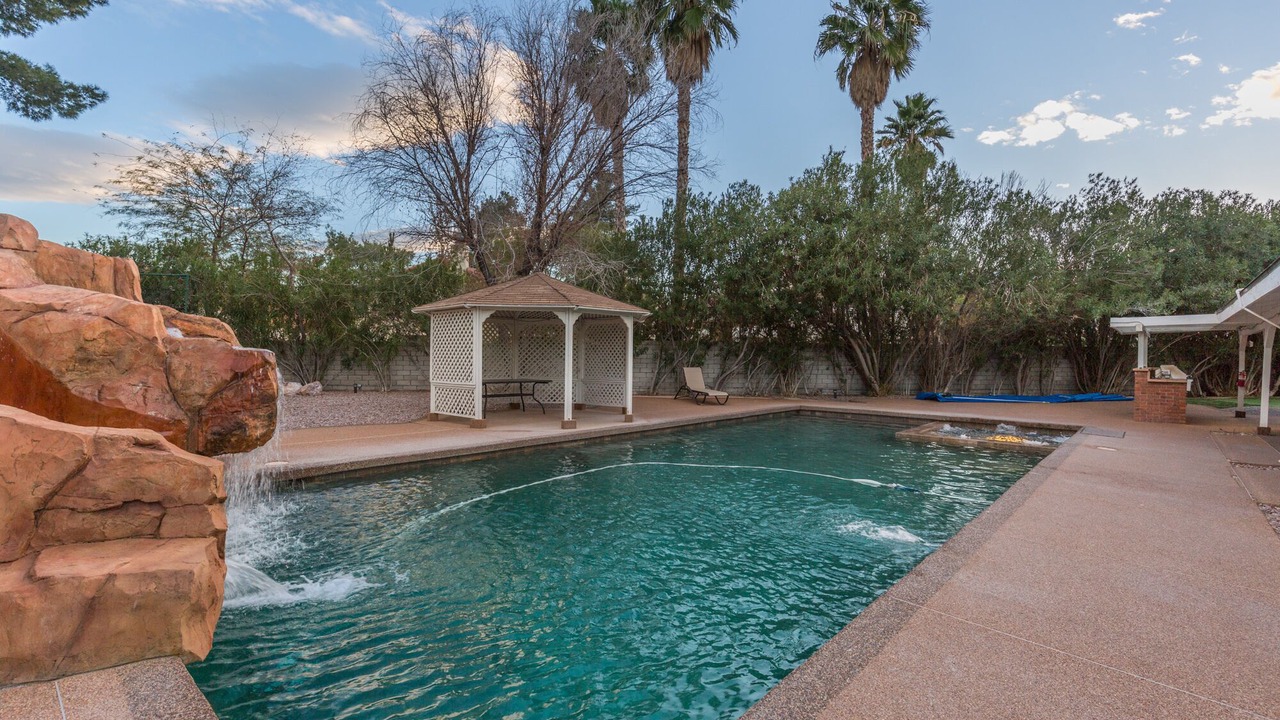 Photo of Outdoor in Rancho Oakey