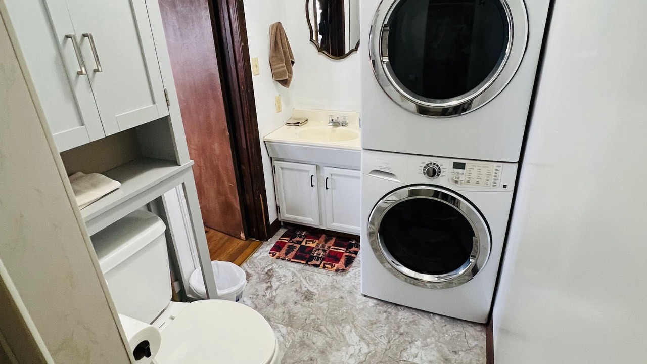 Photo of Others in Jasper