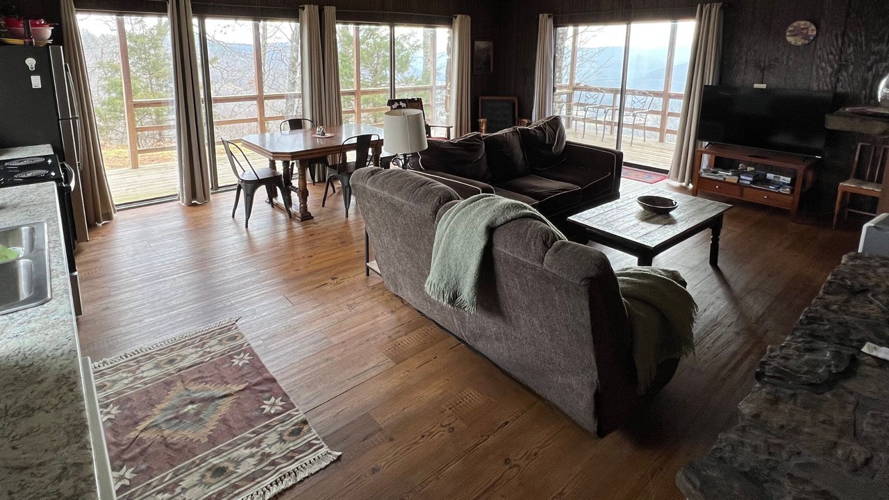 Photo of Others in Jasper