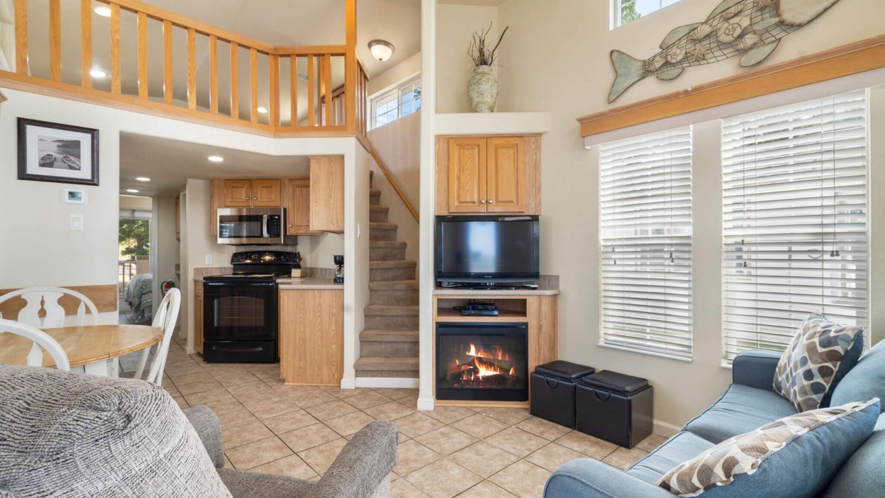 Photo of Livingroom in Sperry