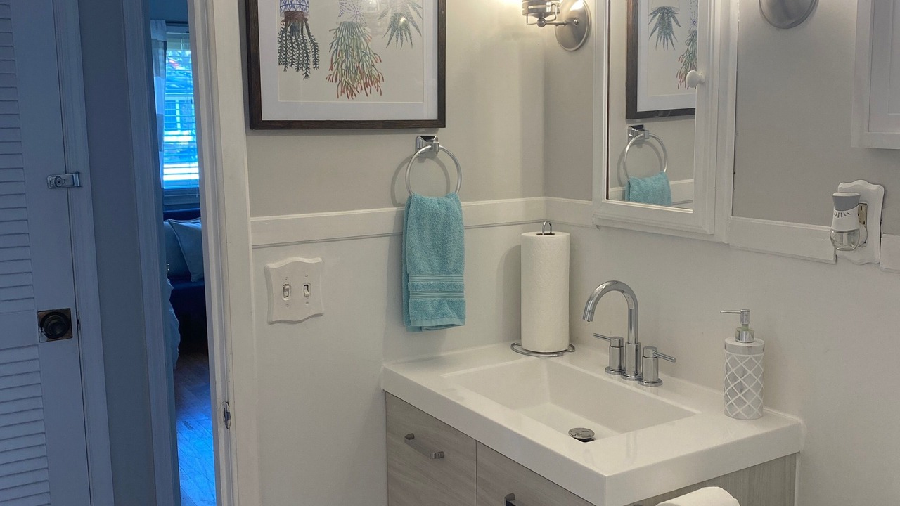 Photo of Bathroom in North Central