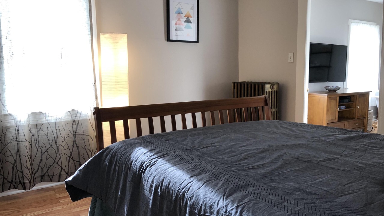 Photo of Bedroom in Troy