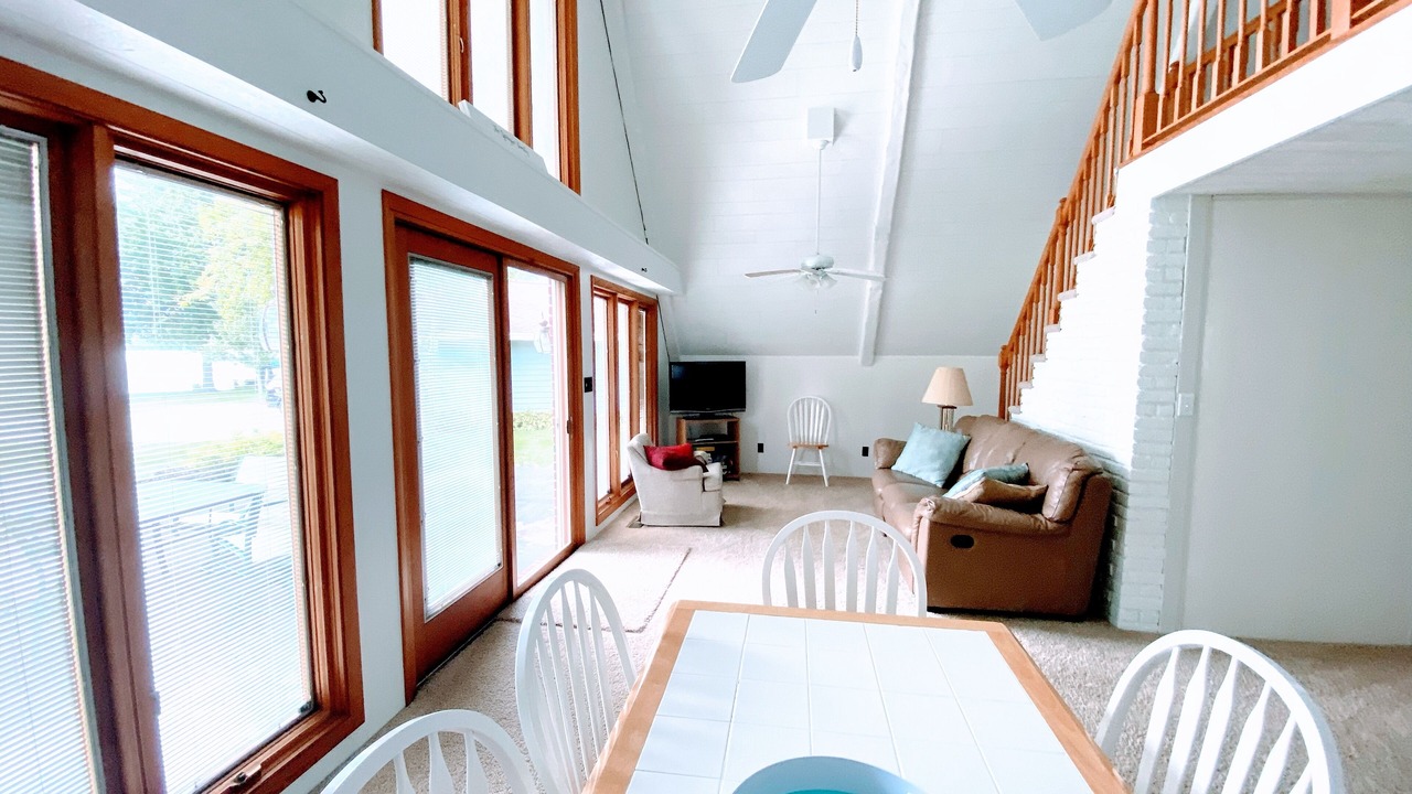 Photo of Livingroom in Leesburg