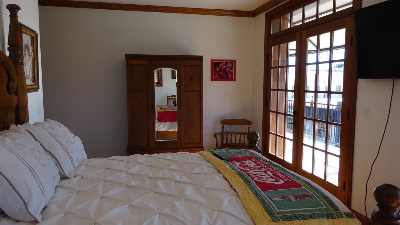 Photo of Bedroom in Downtown Historic