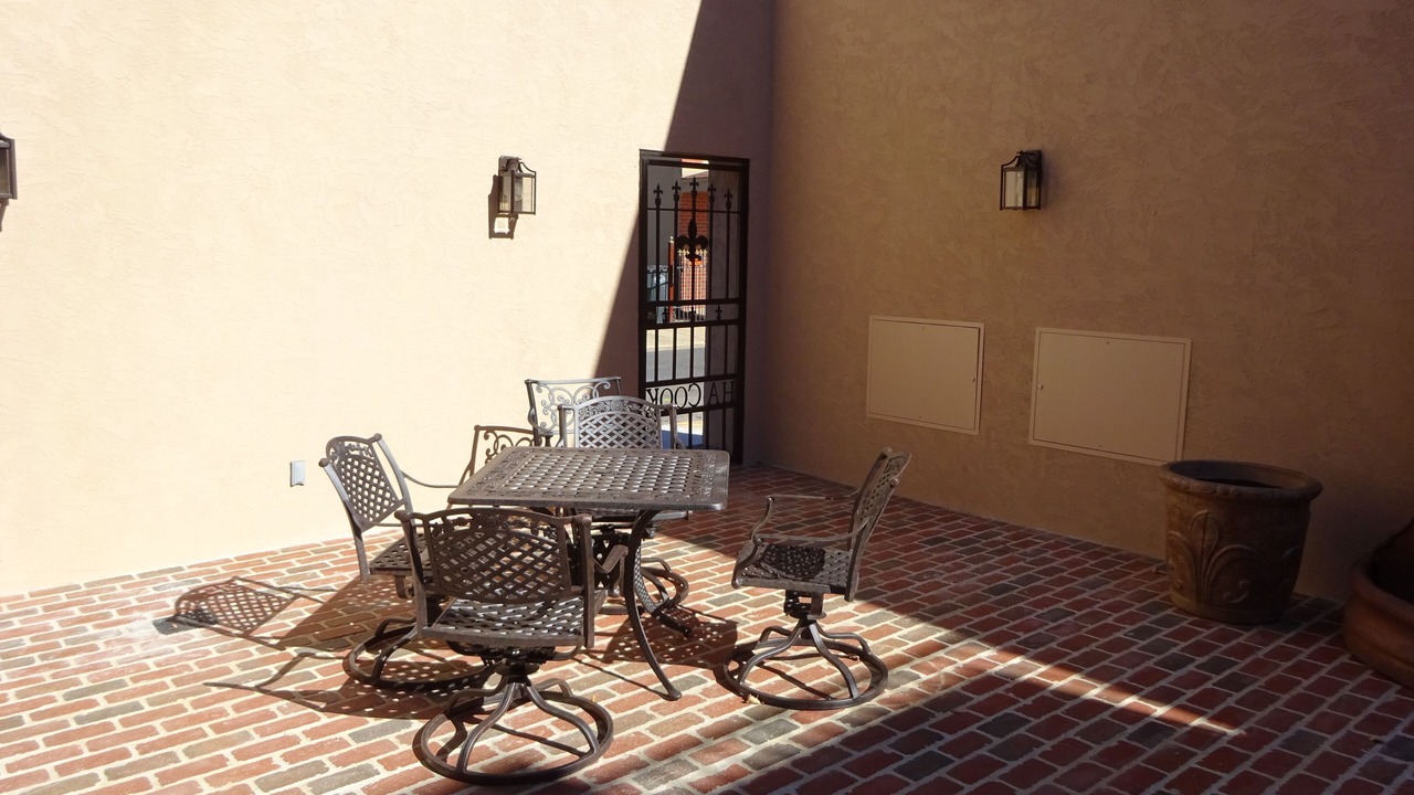 Photo of Outdoor in Downtown Historic