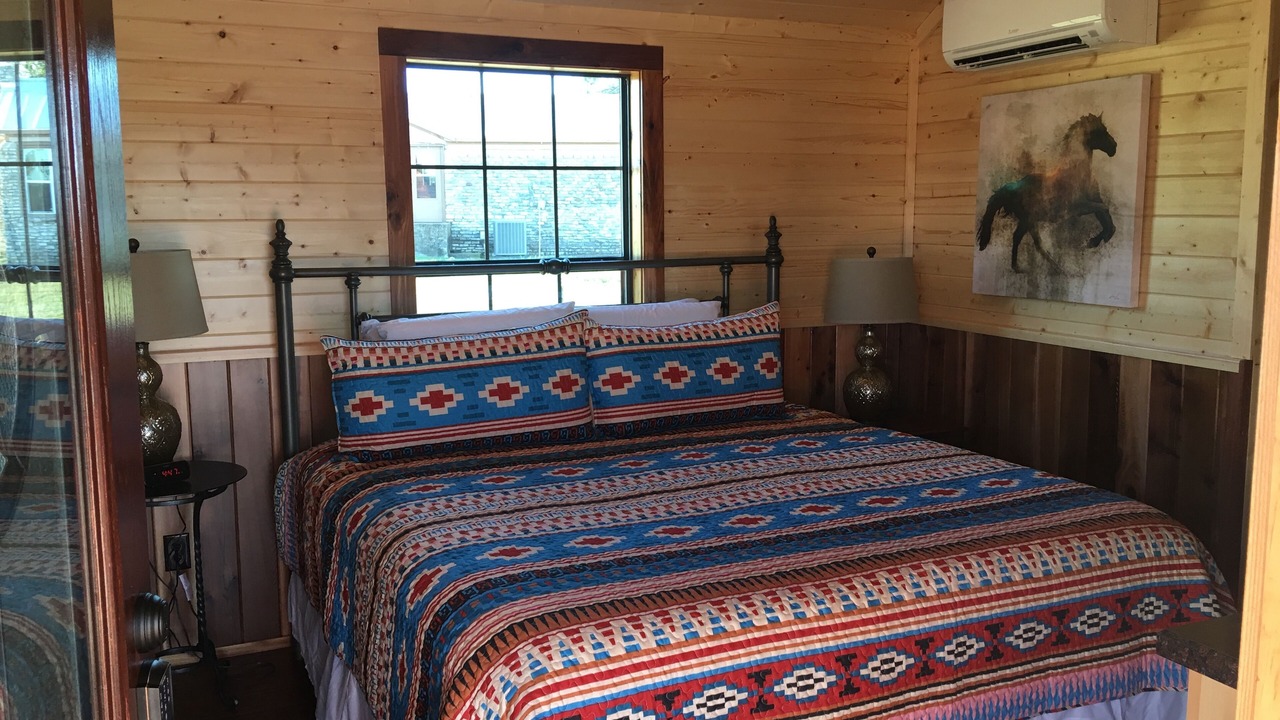 Photo of Bedroom in Hamilton