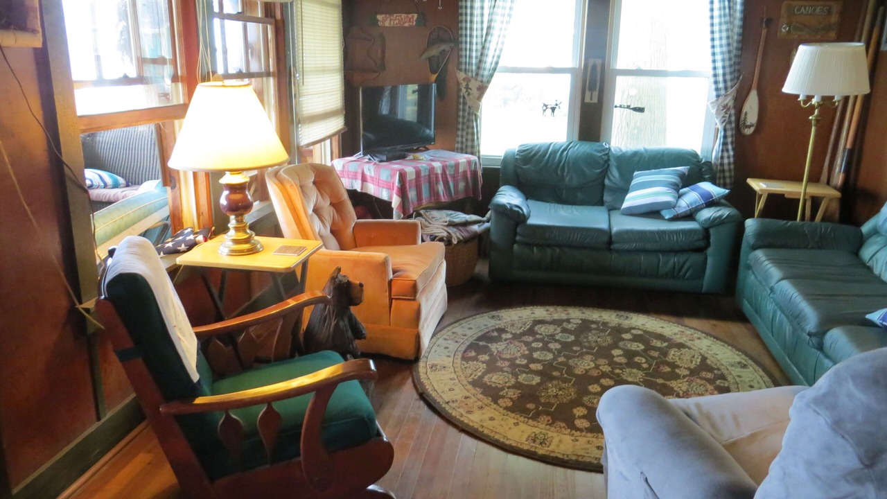 Photo of Livingroom in Fredonia
