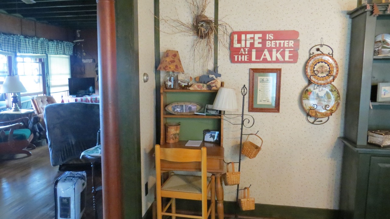 Photo of Livingroom in Fredonia