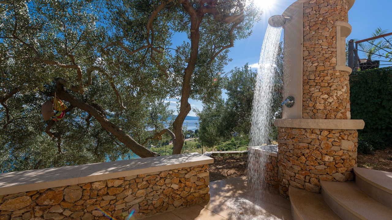 Photo of Outdoor in Bol