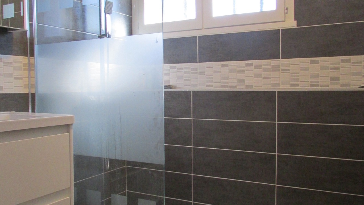 Photo of Bathroom in Port-Vendres
