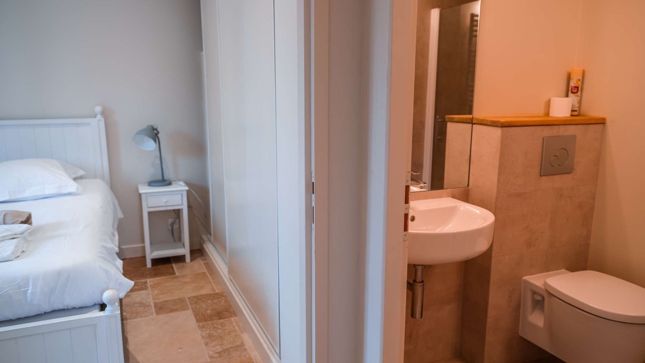 Photo of Bathroom in Castelnau-de-Montmiral