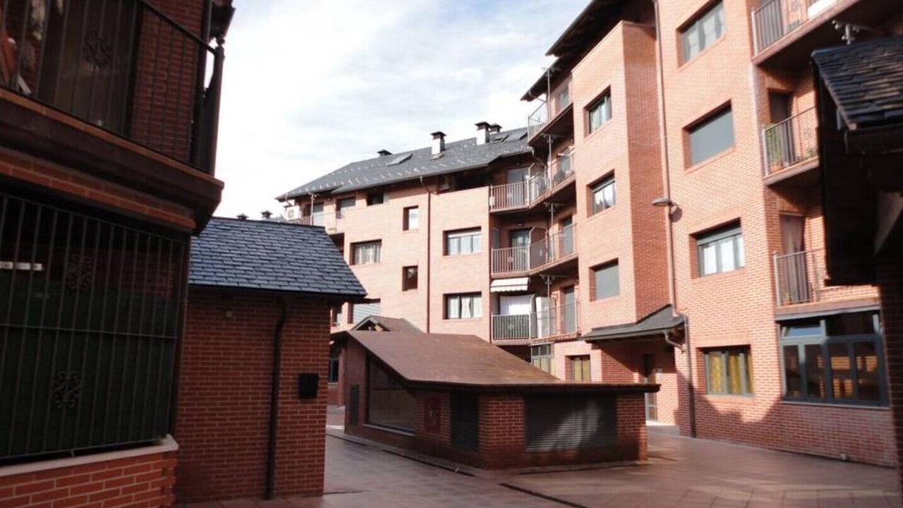 Photo of Outdoor in Abena