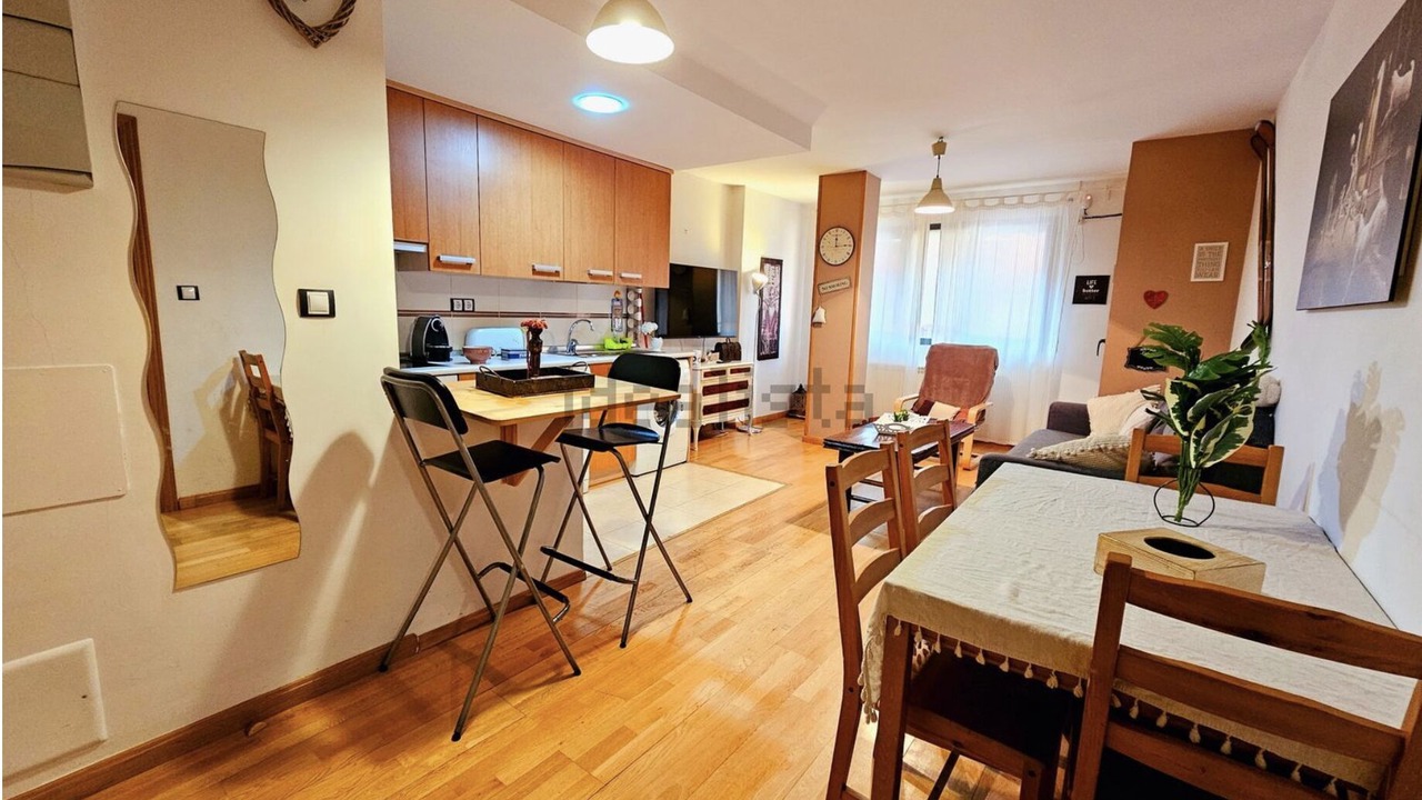 Photo of Livingroom in Abena