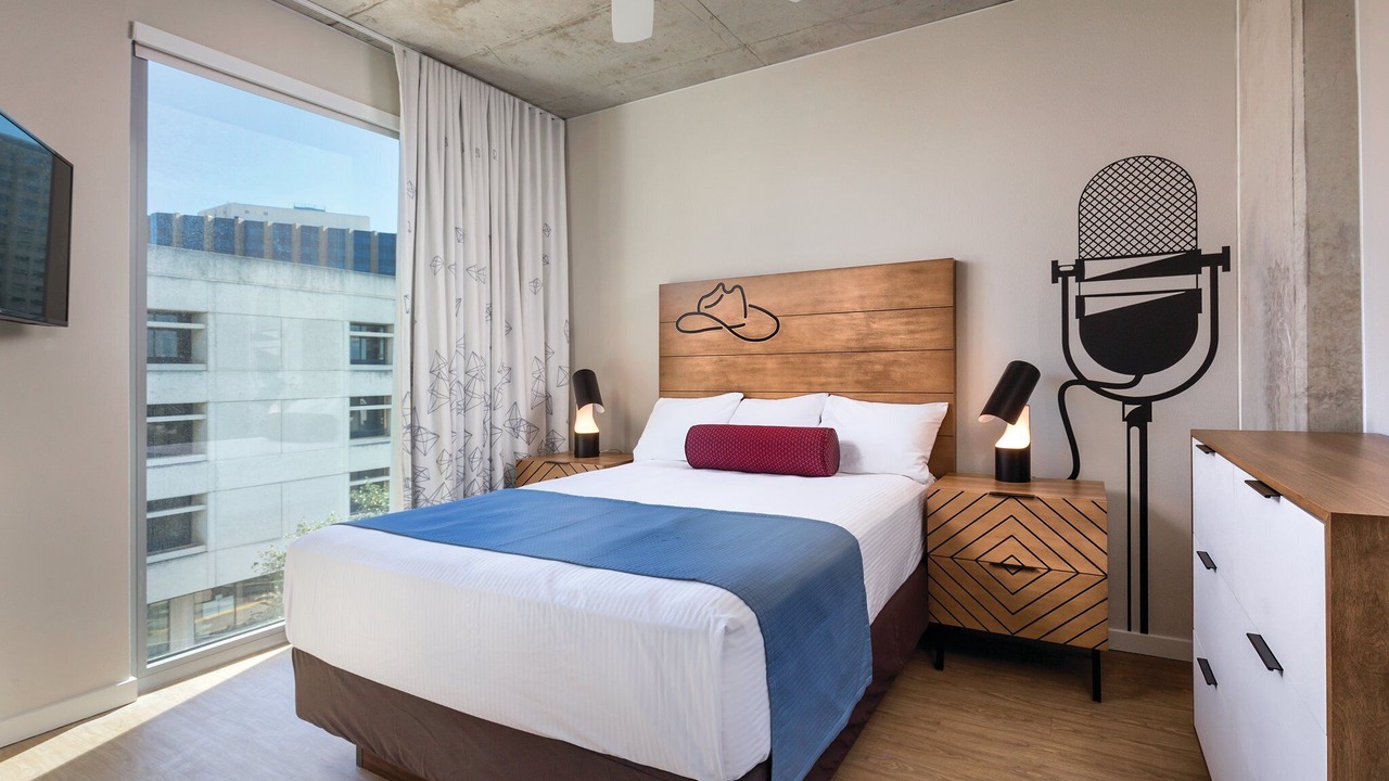 Photo of Bedroom in Civic District