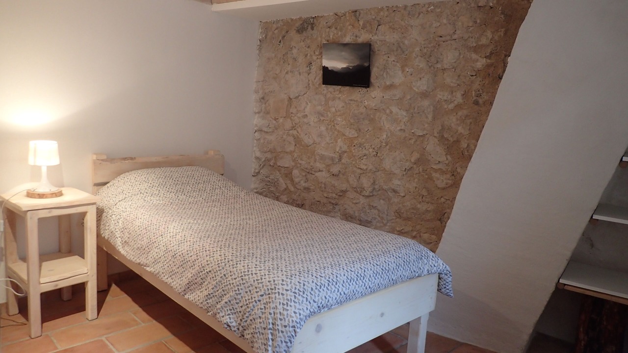 Photo of Bedroom in Curel