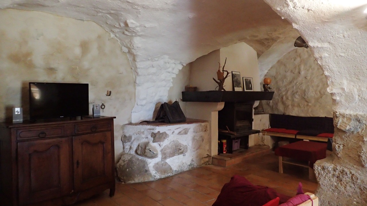 Photo of Livingroom in Curel