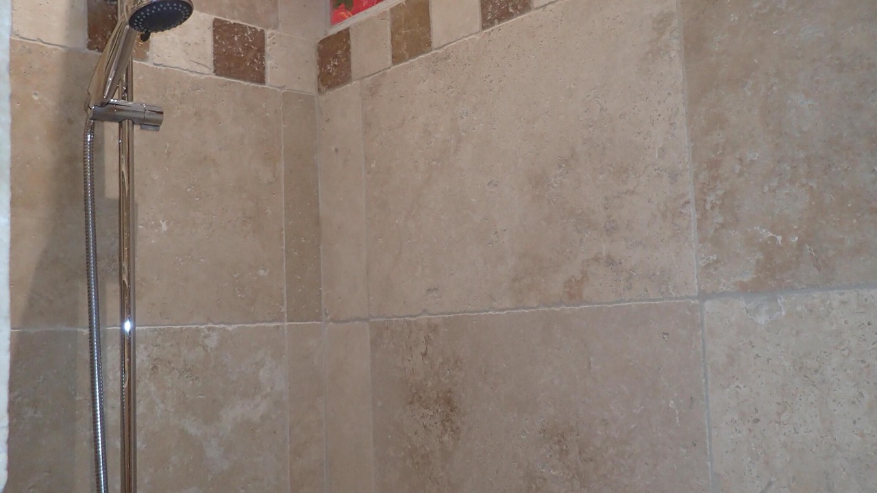 Photo of Bathroom in Curel