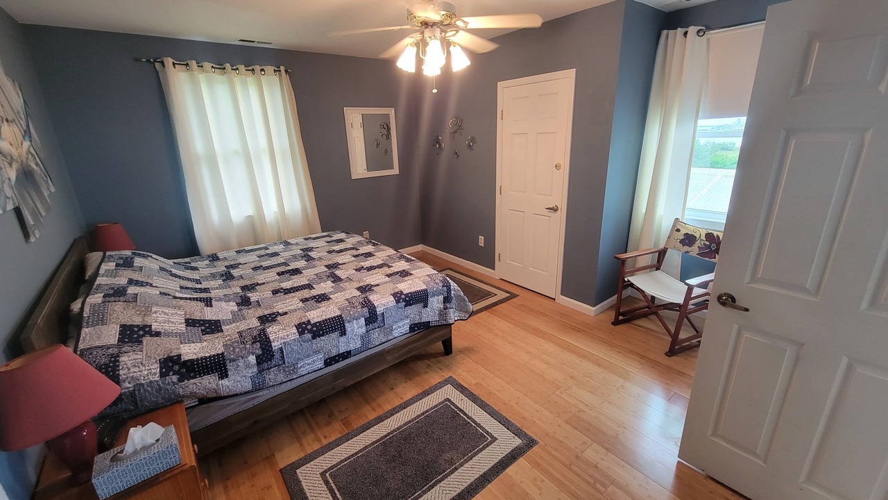 Photo of Bedroom in Frenchtown-Rumbly