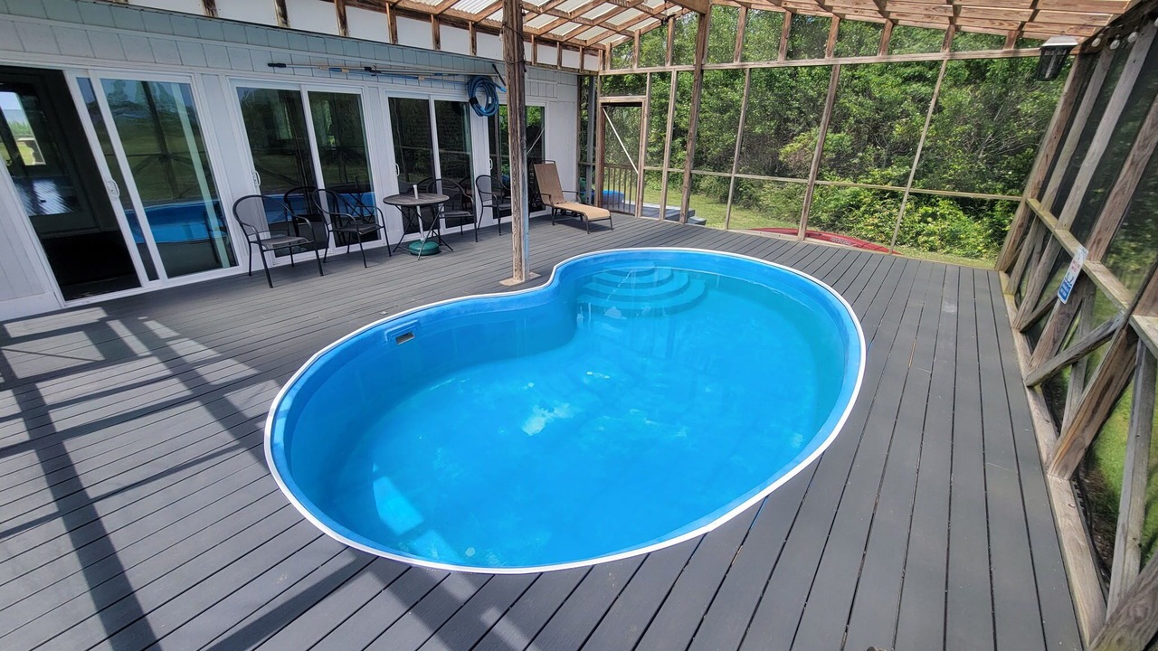 Photo of Outdoor in Frenchtown-Rumbly