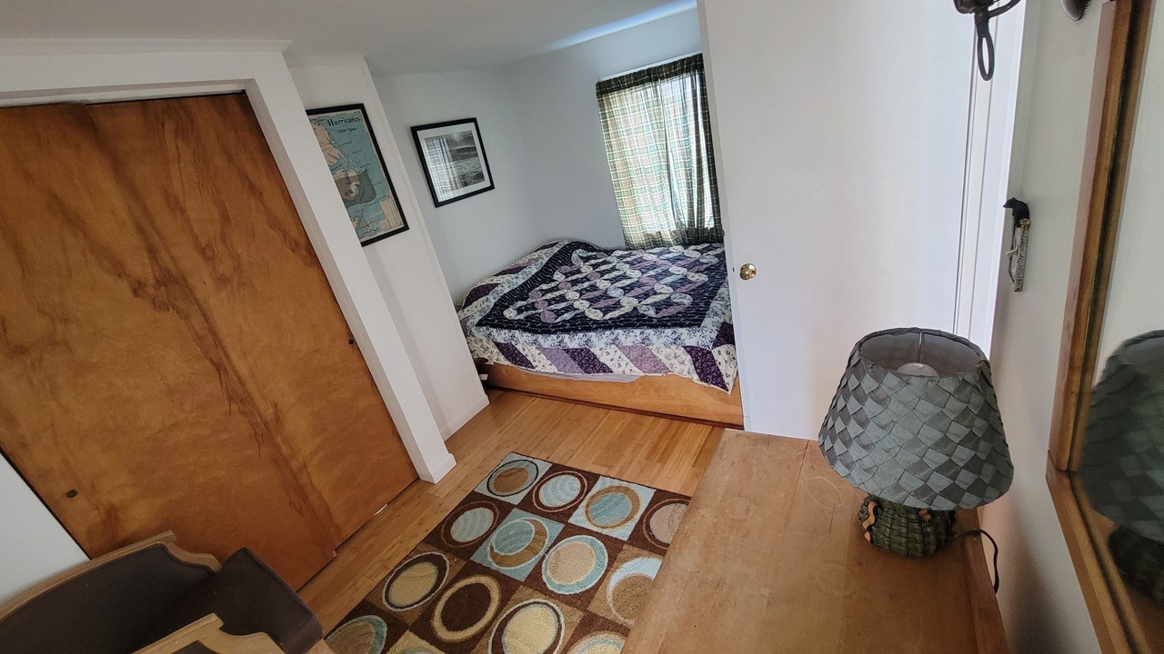 Photo of Bedroom in Frenchtown-Rumbly